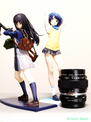 オリンパス ズイコー AUTO-MACRO 50mm F2 と グッドスマイルカンパニー リコリス・リコイル 井ノ上たきな & アルター あの夏で待ってる 谷川 柑菜